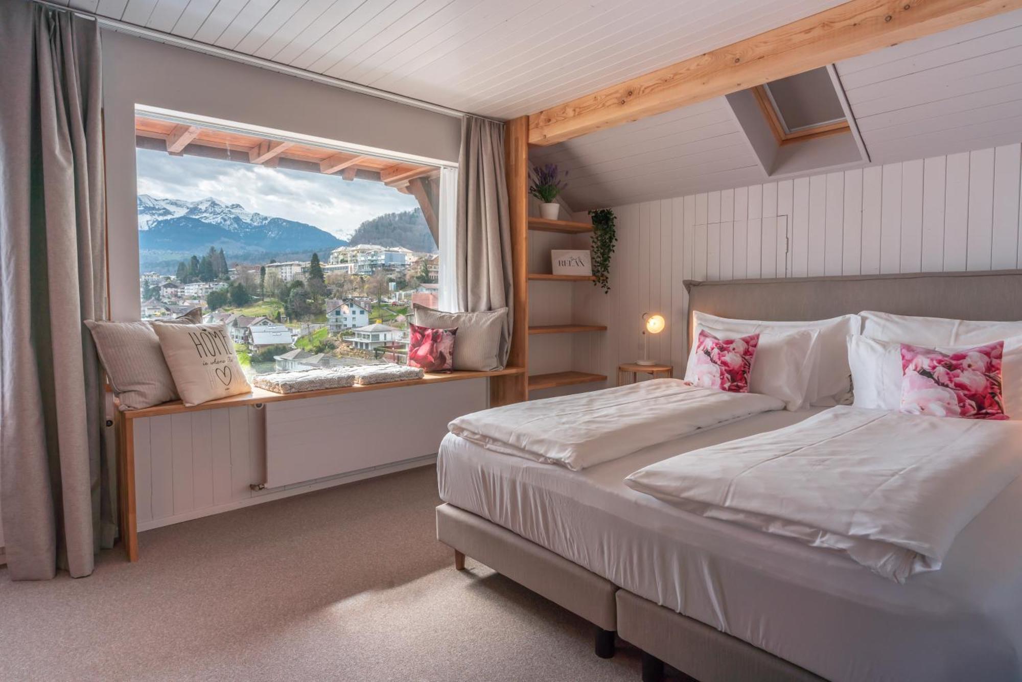 La Belle Vue Boutique Hotel & Cafe Spiez Exterior foto